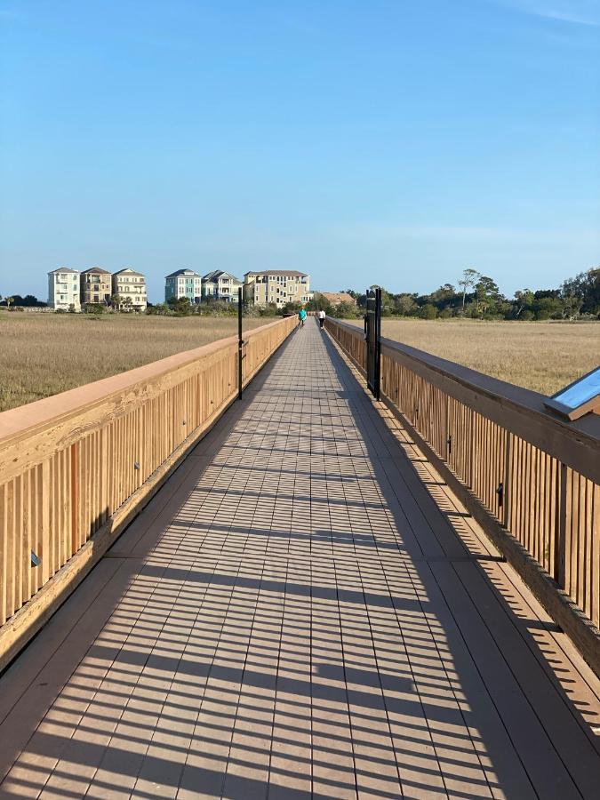 Steps Away From The Beach!!! Hotel Hilton Head Island Bagian luar foto